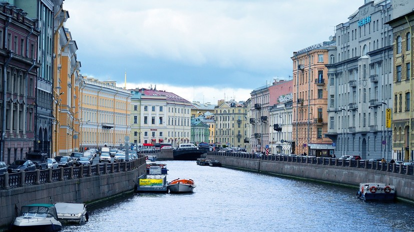 Спасатели предупредили об усилении ветра до 20 м/с в Петербурге