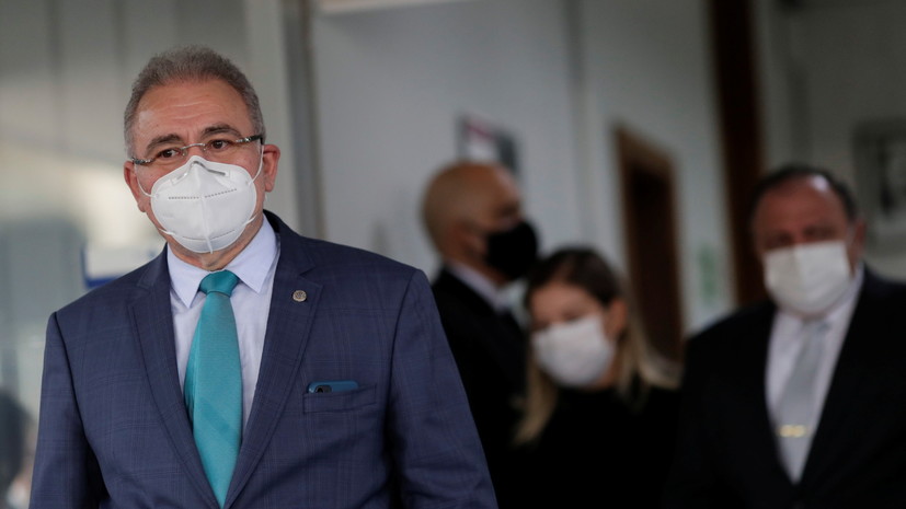 Глава Минздрава Бразилии заболел коронавирусом