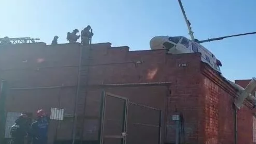 Власти Удмуртии назвали возможную причину жёсткой посадки вертолёта в Ижевске