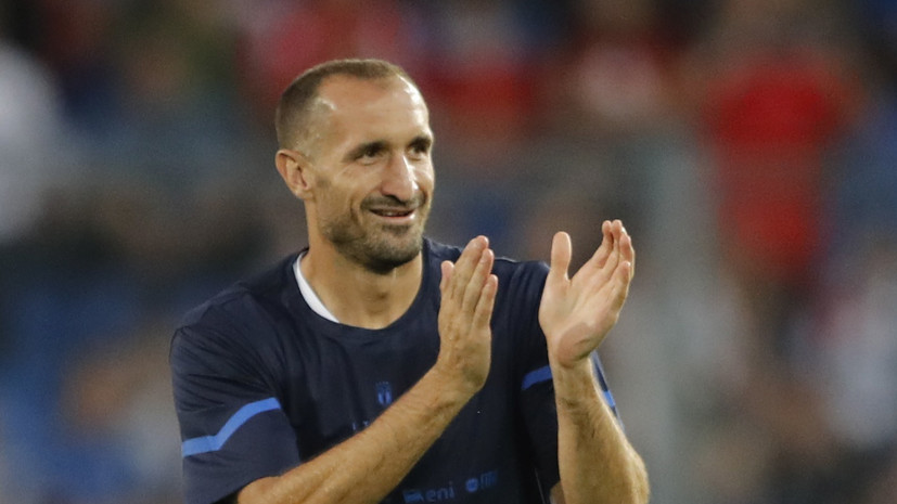 Кьеллини надеется, что «Золотой мяч» достанется Жоржиньо