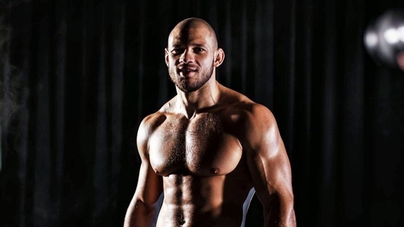 Штырков: Стерлинг носит пояс, но он не чемпион