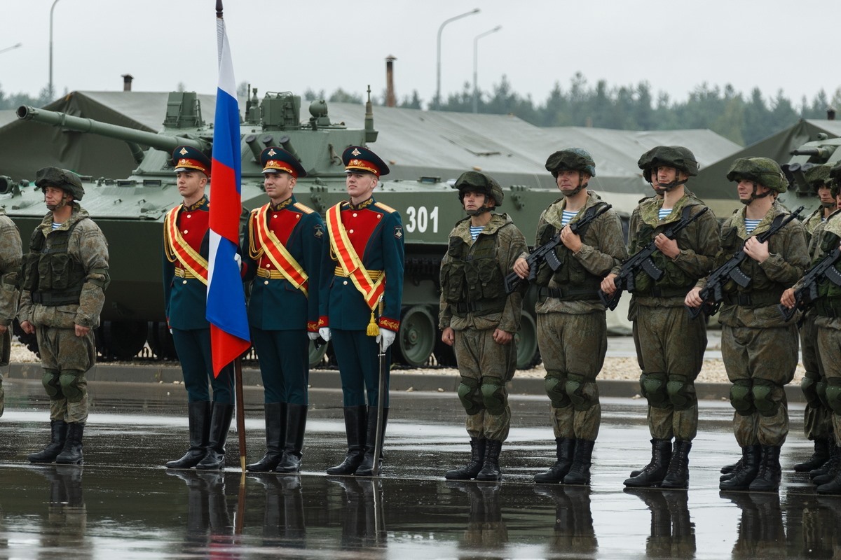 Крупное соединение военных. Учения России и Белоруссии Запад 2021. Запад 2021 военные учения Калининград. Стратегические учения Запад 2021. Учения Запад 2021 Белоруссия.