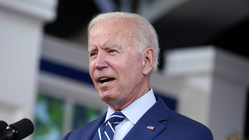 AP: Байден подписал документ о финансировании федерального правительства