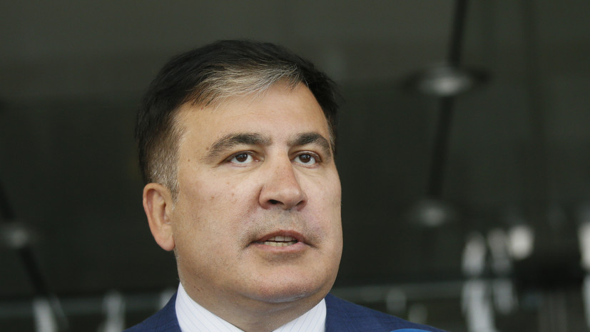 Грузинский омбудсмен Ломджария сообщила, что Саакашвили объявил голодовку