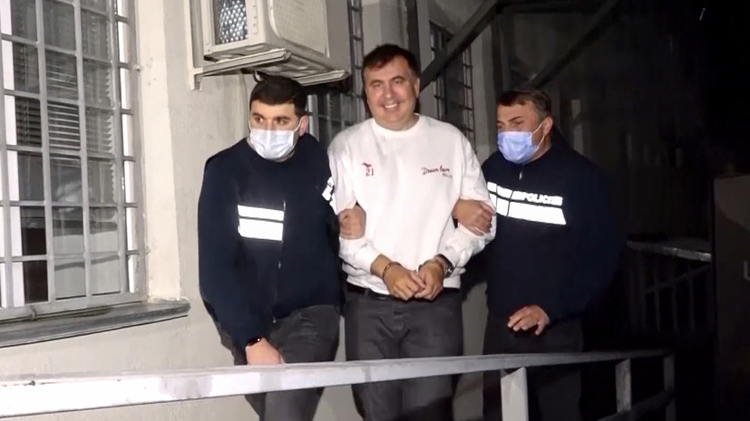 «Объявил голодовку»: что известно о задержании Саакашвили в Грузии