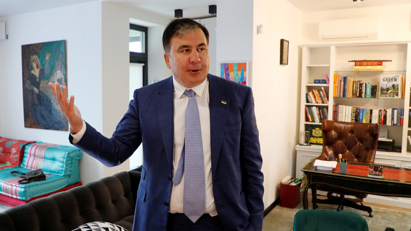 Премьер Грузии: Саакашвили настоятельно просит вернуть его на Украину