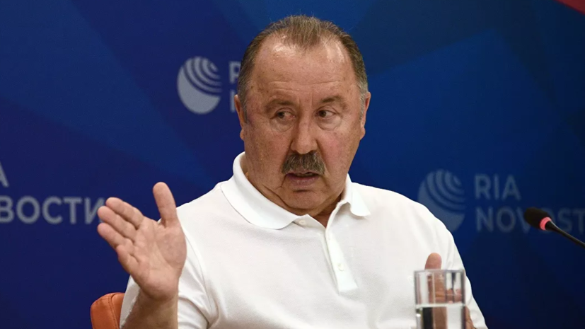 Газзаев поделился ожиданиями от октябрьских матчей сборной России