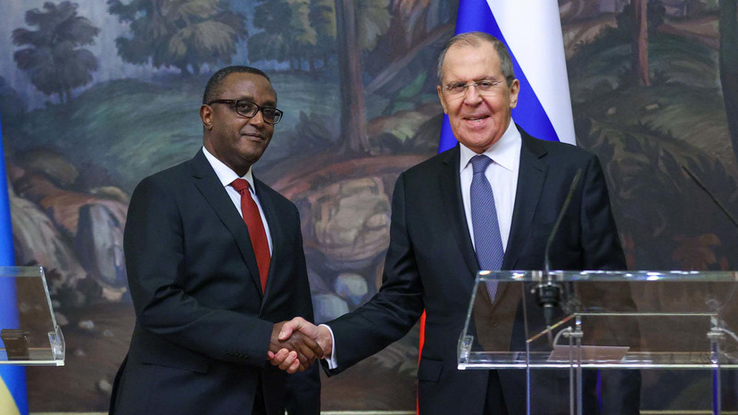 В МИД рассказали подробности о встрече Лаврова с главой МИД Руанды