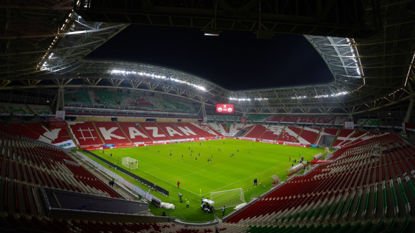 Болельщики поделились ожиданиями от матча сборных России и Словакии