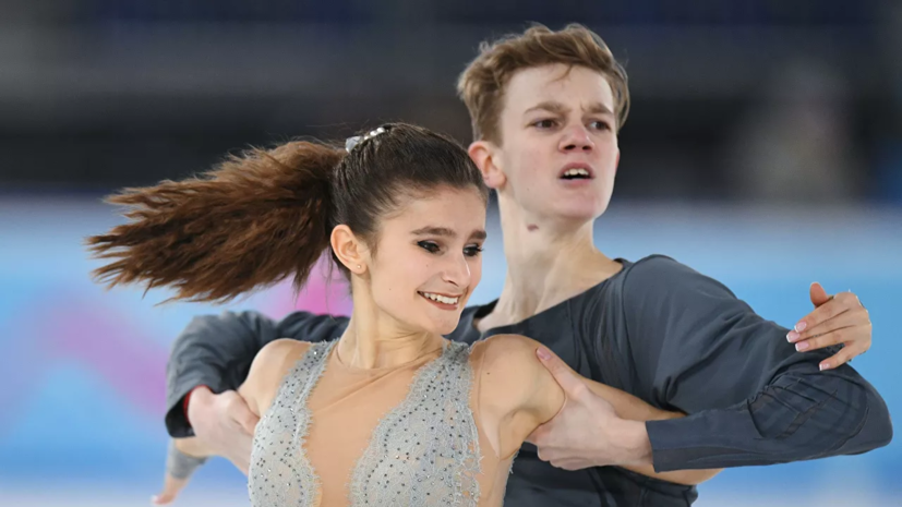 Тютюнина и Шустицкий выиграли этап юниорского Гран-при в танцах на льду в Линце
