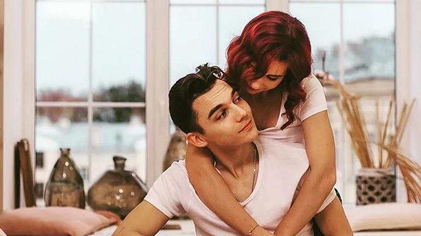 Фигуристка Леонова объявила о завершении карьеры