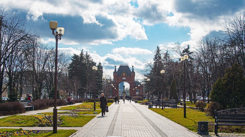 Синоптики спрогнозировали тёплую погоду с грозами на Кубани в выходные