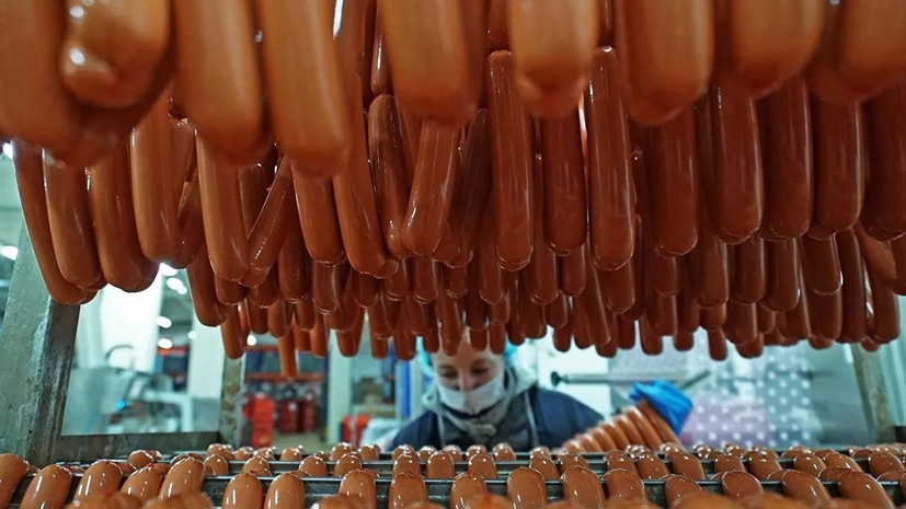 Диетолог Соломатина рассказала о продуктах, противопоказанных людям с болезнями сердца