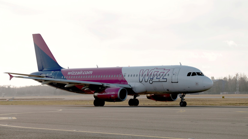 Самолёт Будапешт — Москва совершил посадку в Киеве