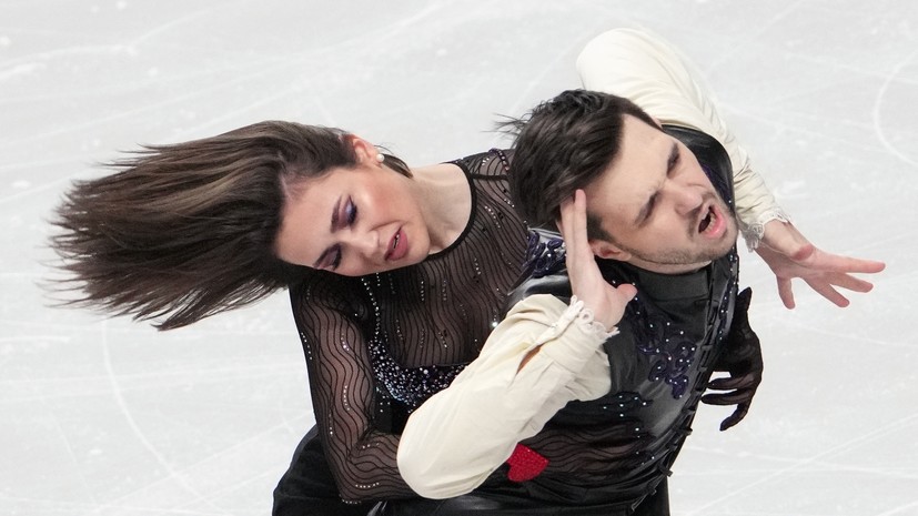 Худайбердиева и Базин лидируют после ритм-танца на турнире по фигурному катанию в Риге