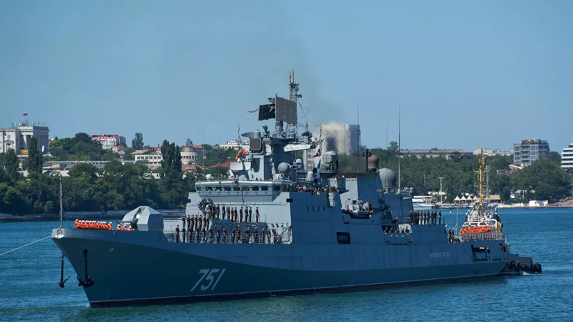 Фрегат «Адмирал Эссен» провёл учения в Чёрном море