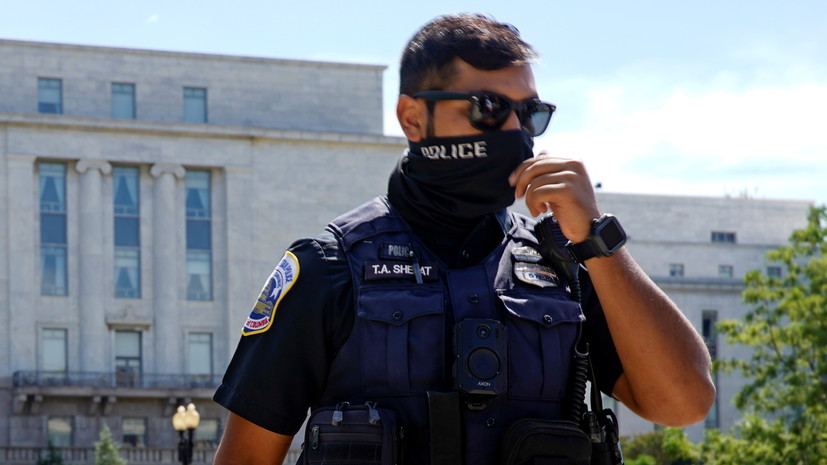 Полиция Вашингтона проверила подозрительный свёрток в посольстве Израиля