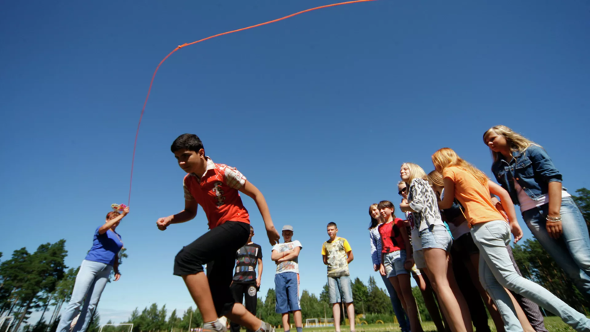 В Екатеринбурге более 40 детей обратились к медикам после отдыха в санатории