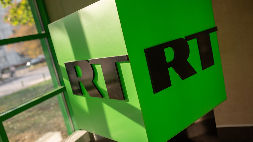 Методичка демократии: о публикациях СМИ против материалов разных редакций RT о вакцинации