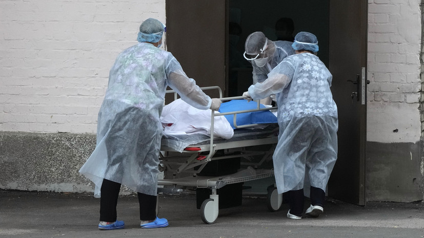 На Украине зафиксировали максимум смертей от коронавируса за сутки