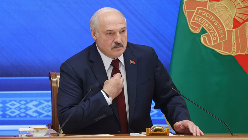 В Минске заявили, что Лукашенко не обсуждал с Меркель вопрос его «признания»