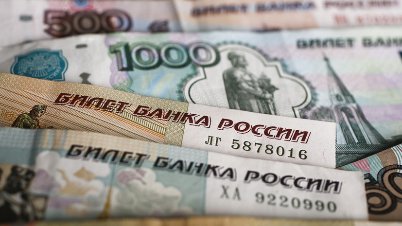 В НБКИ рассказали о профессиях россиян с самой высокой и низкой долговой нагрузкой