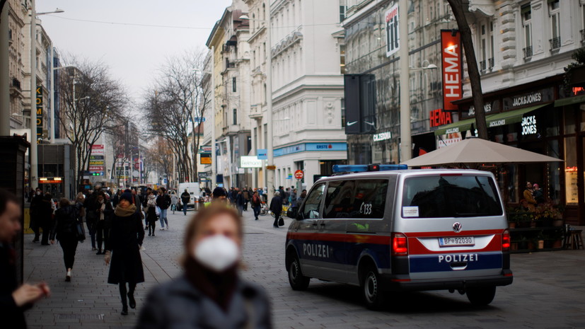 Вирусолог Жемчугов прокомментировал меры по борьбе с пандемией в Австрии