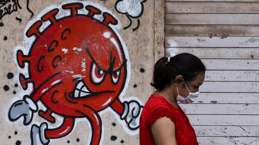 В Индии за сутки выявили более десяти тысяч случаев коронавируса