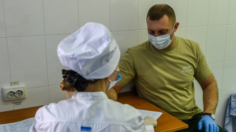 Путин рассказал о ситуации с вакцинацией от коронавируса в российской армии