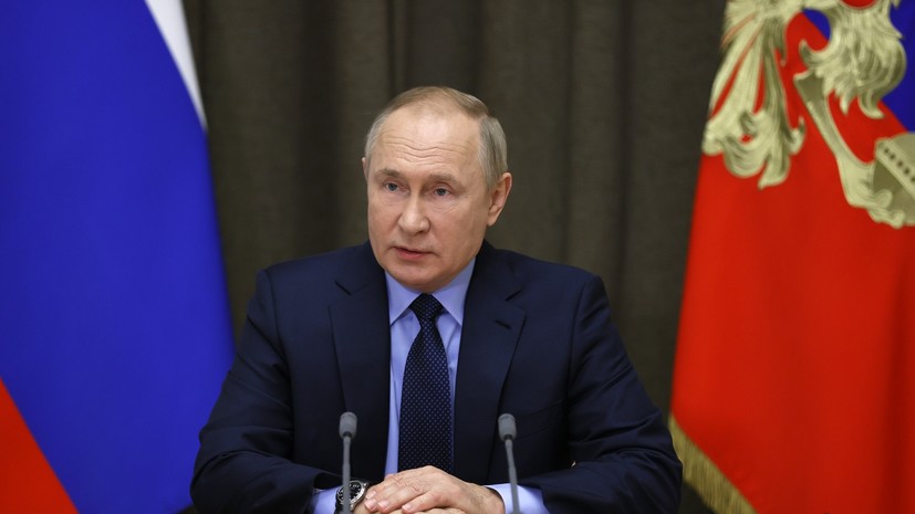Путин рекомендовал россиянам вовремя пройти ревакцинацию