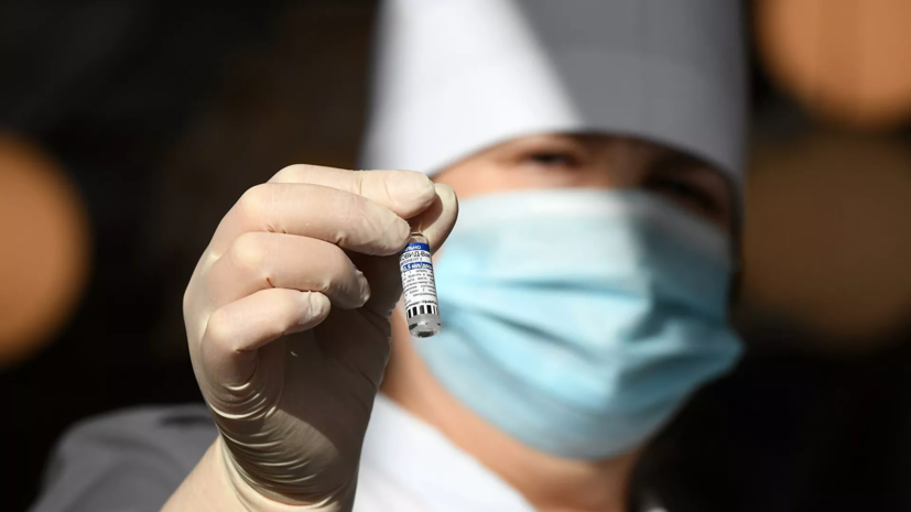 РФПИ: назальная вакцина от коронавируса поступит на международные рынки в 2022 году
