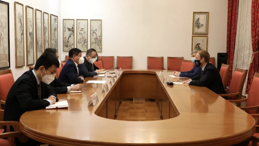 Власти Алтайского края обсудили перспективы сотрудничества с Китаем