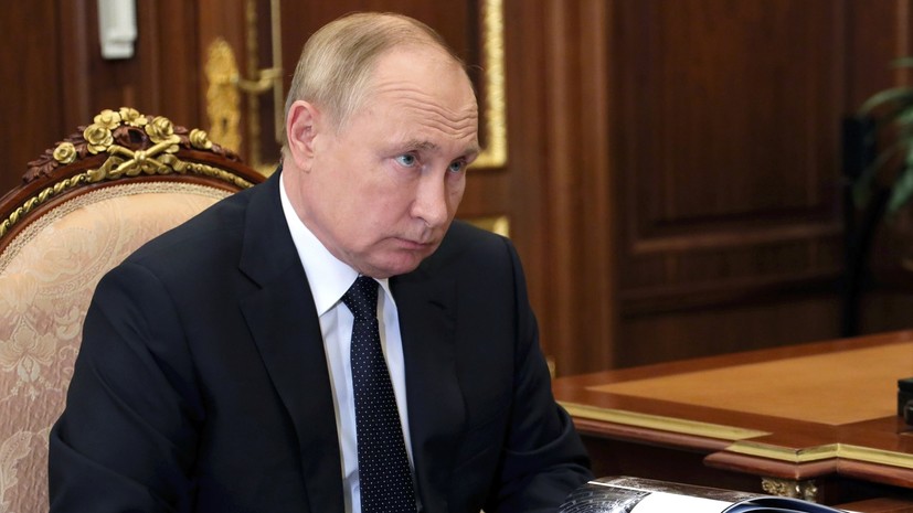 Путин обсудил с президентом ЦАР противодействие коронавирусу