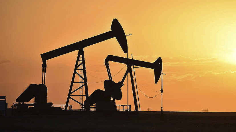 Цена нефти Brent упала ниже $71 за баррель
