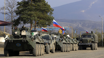 Колонна российских миротворческих войск в Карабахе