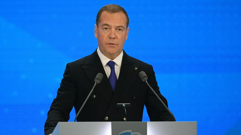 Медведев: России удалось избежать сверхтяжёлых последствий пандемии коронавируса