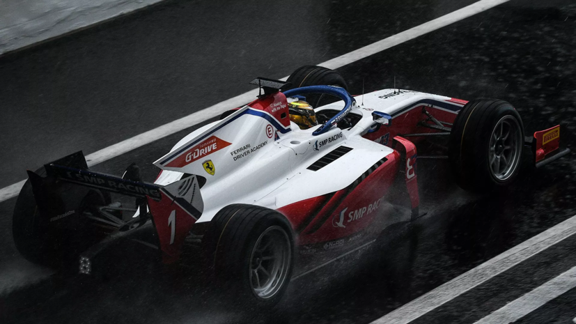 Россиянин Шварцман стал вторым в третьей гонке этапа «Формулы-2» в Саудовской Аравии