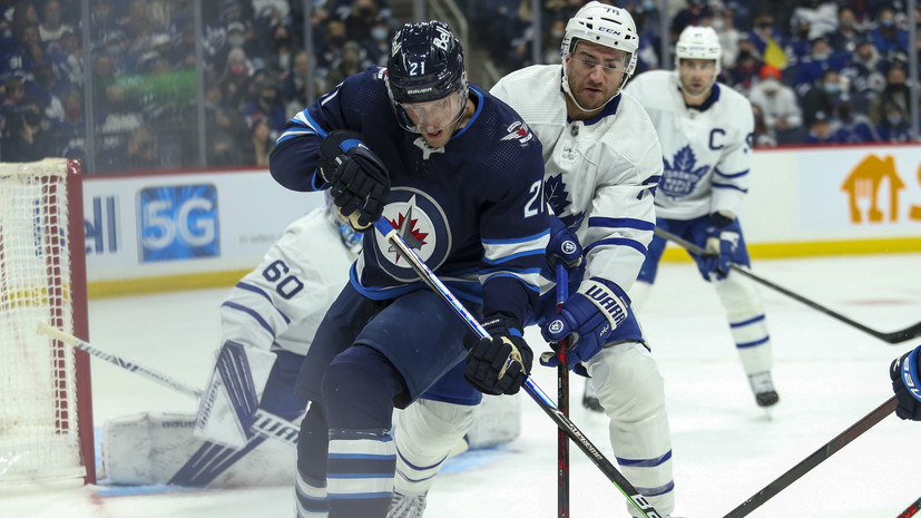 Шайба Свечникова помогла «Виннипегу» победить «Торонто» в матче НХЛ