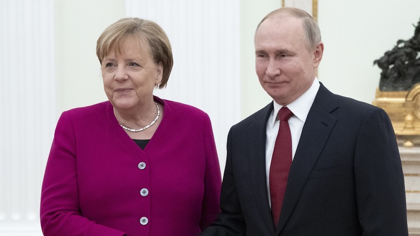 Путин выразил Меркель признательность за плодотворное сотрудничество