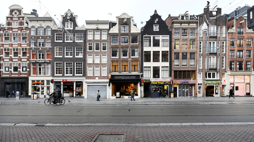 В Нидерландах ввели карантин в связи с омикрон-штаммом COVID-19