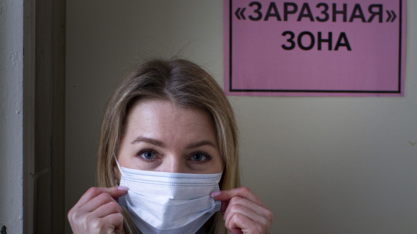 Иммунолог Крючков рассказал, кто легче всего может перенести COVID-19