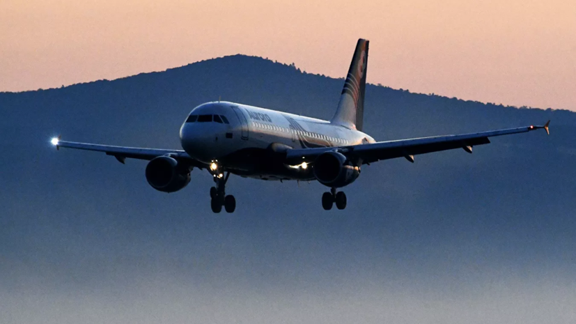 ТАСС: летевший из Краснодара в Петербург самолёт Airbus A319 подал сигнал тревоги