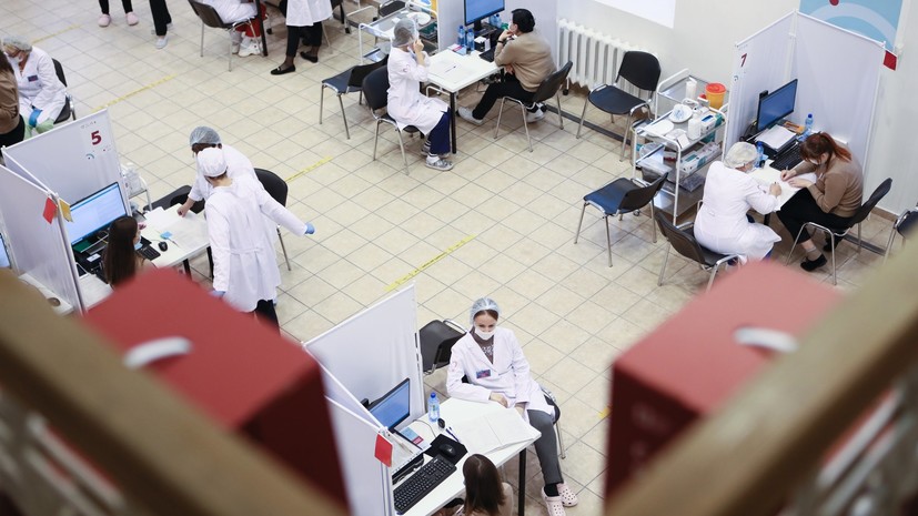 Скончались 968 человек: в России выявлен 23 721 новый случай коронавируса