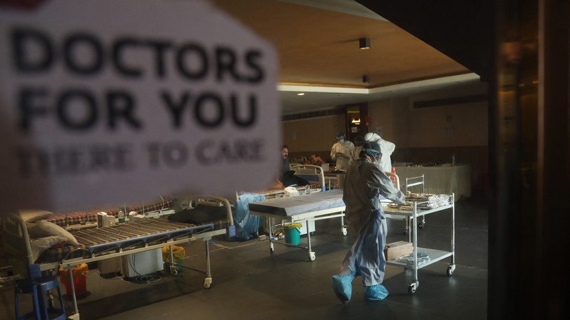 Эпидемиолог Бутенко рассказал, от чего зависит срок окончания пандемии COVID-19