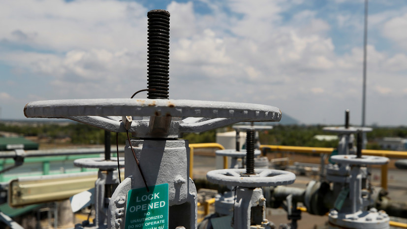 Цены на газ в Европе опустились ниже $1100 за тысячу кубометров