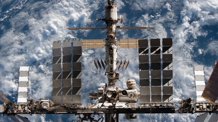 Рогозин: космонавты знают, как «излечить» новые проблемы на МКС с оборудованием и корпусом