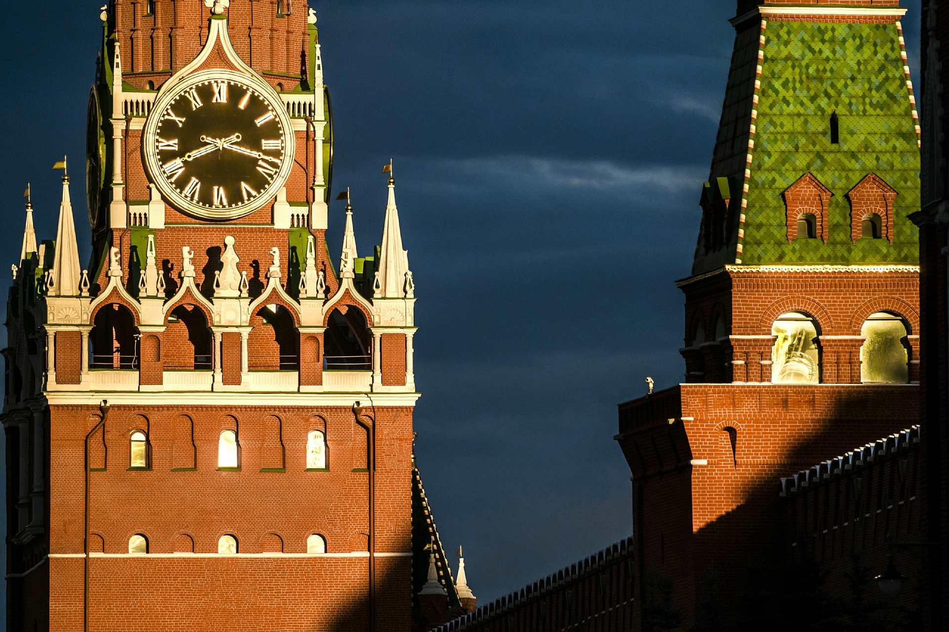 кремлевские куранты на спасской башне