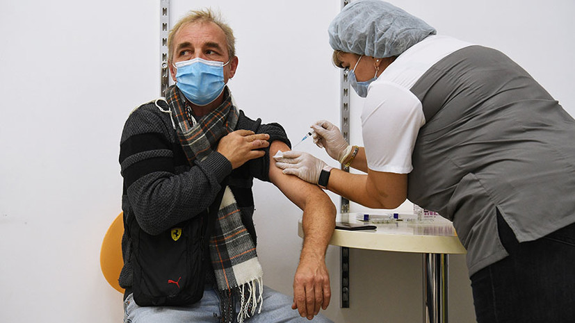 Скончались 828 пациентов: в России выявлено 15 772 новых случая коронавируса
