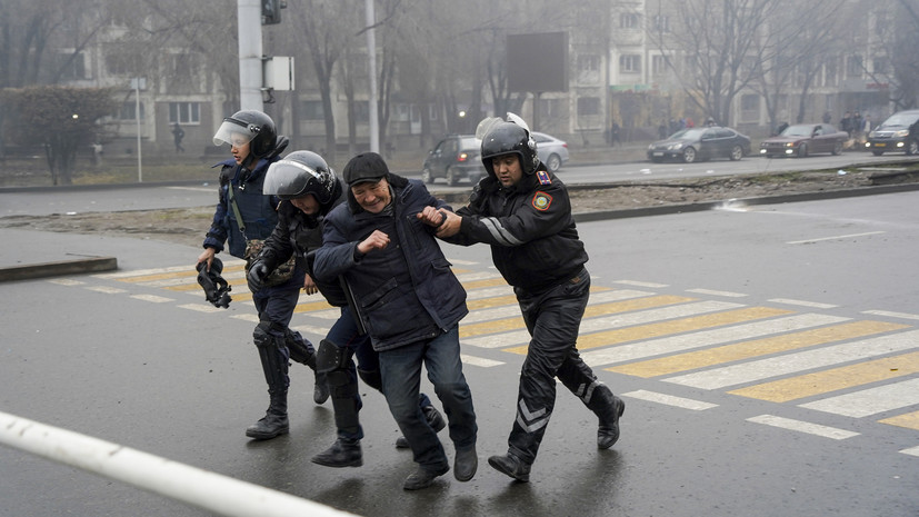 Полиция Алма-Аты сообщила о задержании более 70 боевиков и 30 мародёров