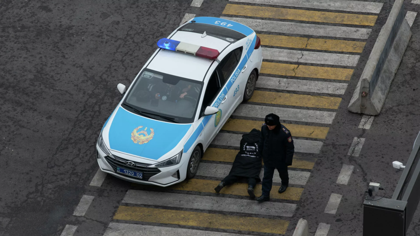 В Алма-Ате задержан захвативший военный КамАЗ